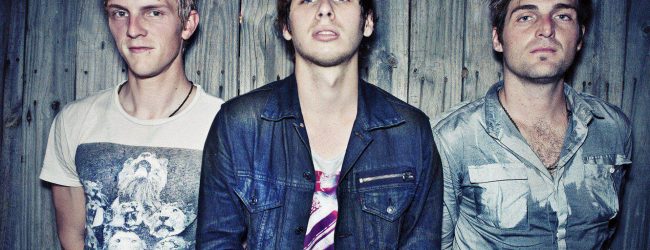 Foster The People – Sit Next to Me