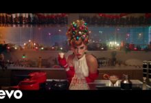 Katy Perry – Cozy Little Christmas