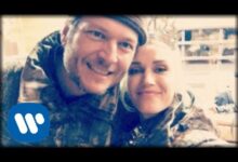 Blake Shelton – Happy Anywhere ft. Gwen Stefani